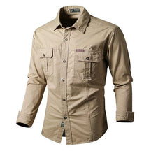 Camisa Comprida Military Com Bolsos, Botões e Design Único Original - Brinde: Relógio A Prova D'Água MASCULINO - ROUPAS - CAMISA 5 Dm Stores Cáqui P 